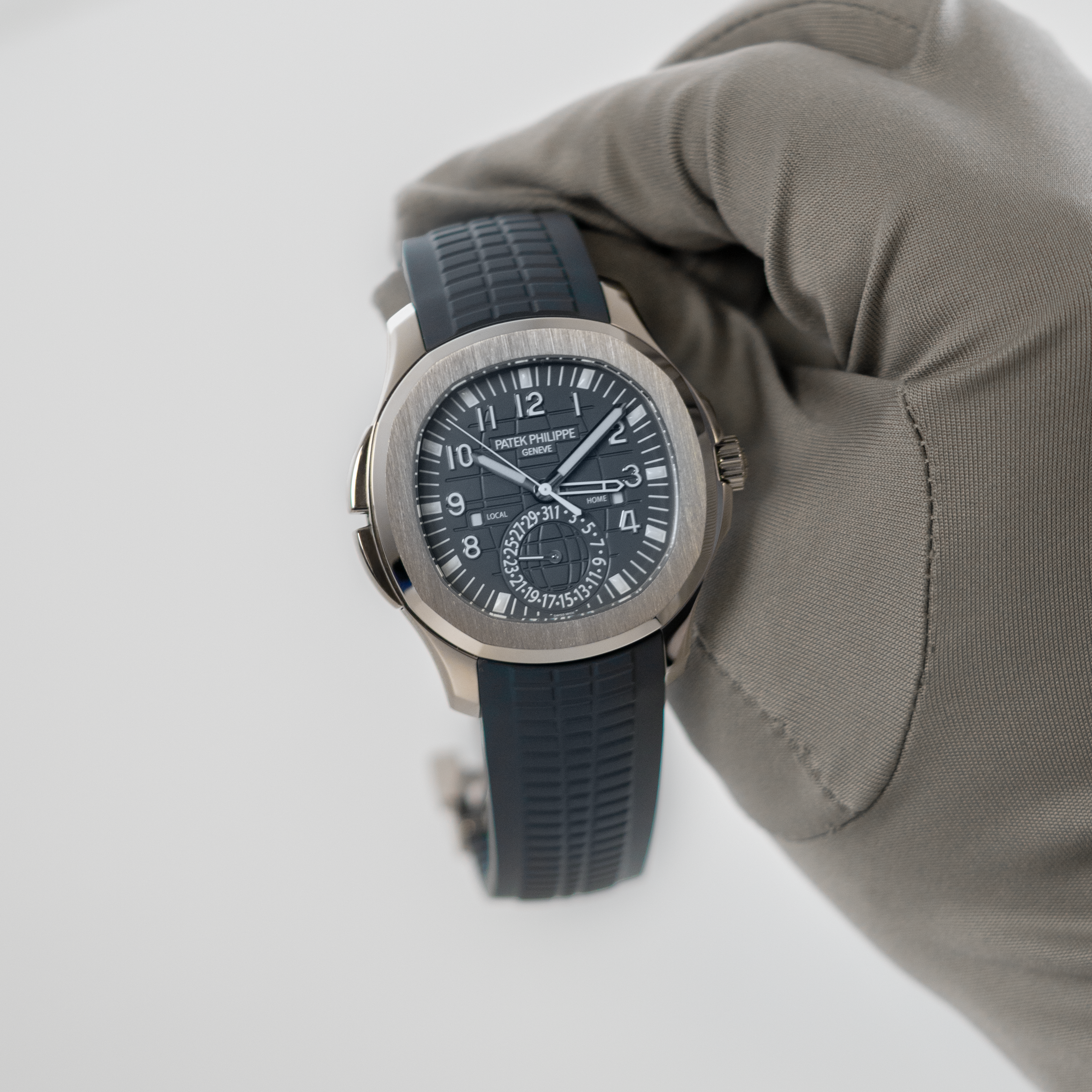 Patek Philippe Aquanaut Travel Time 5164G-001