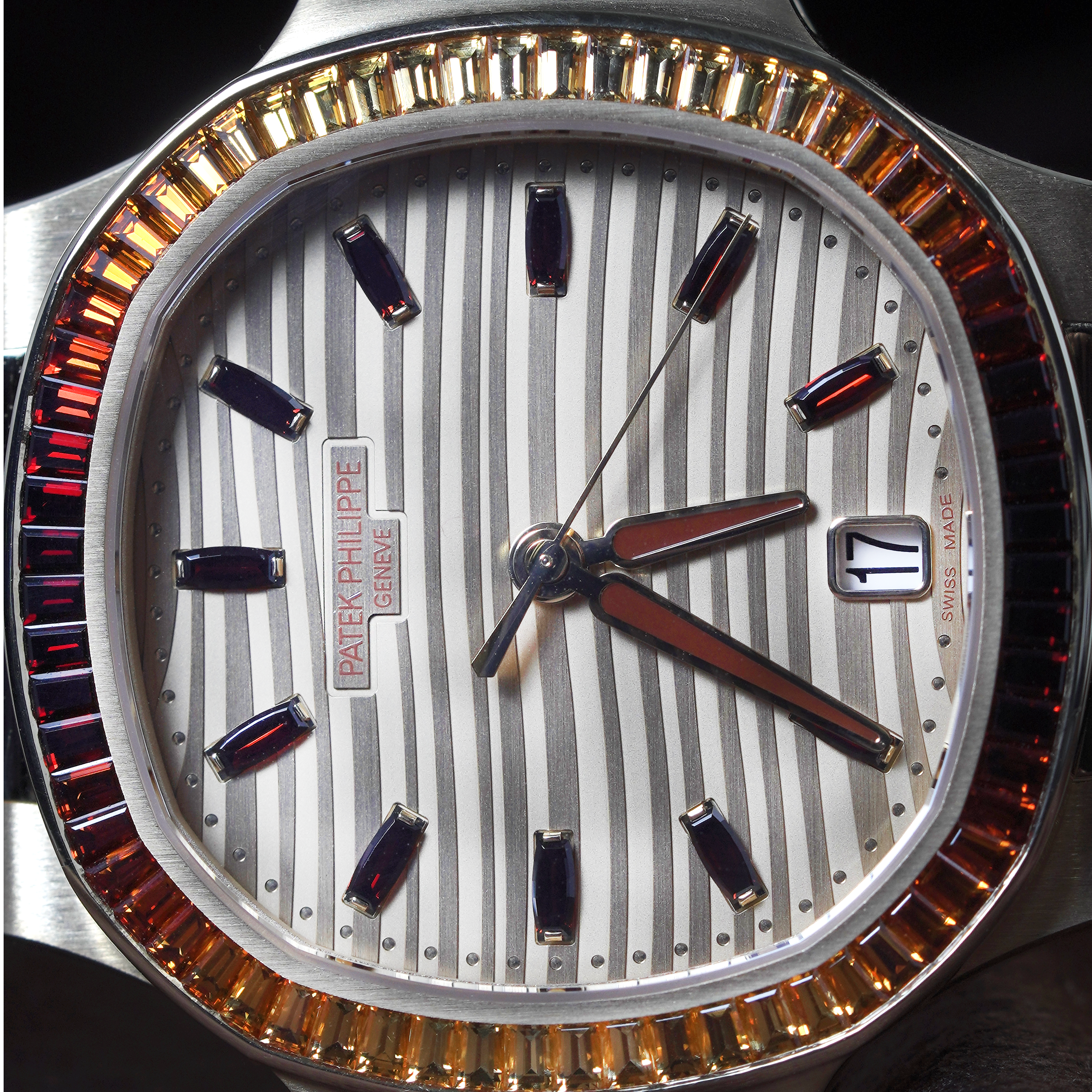 Patek Philippe Nautilus 7118/1300R-001 Gem-Set
