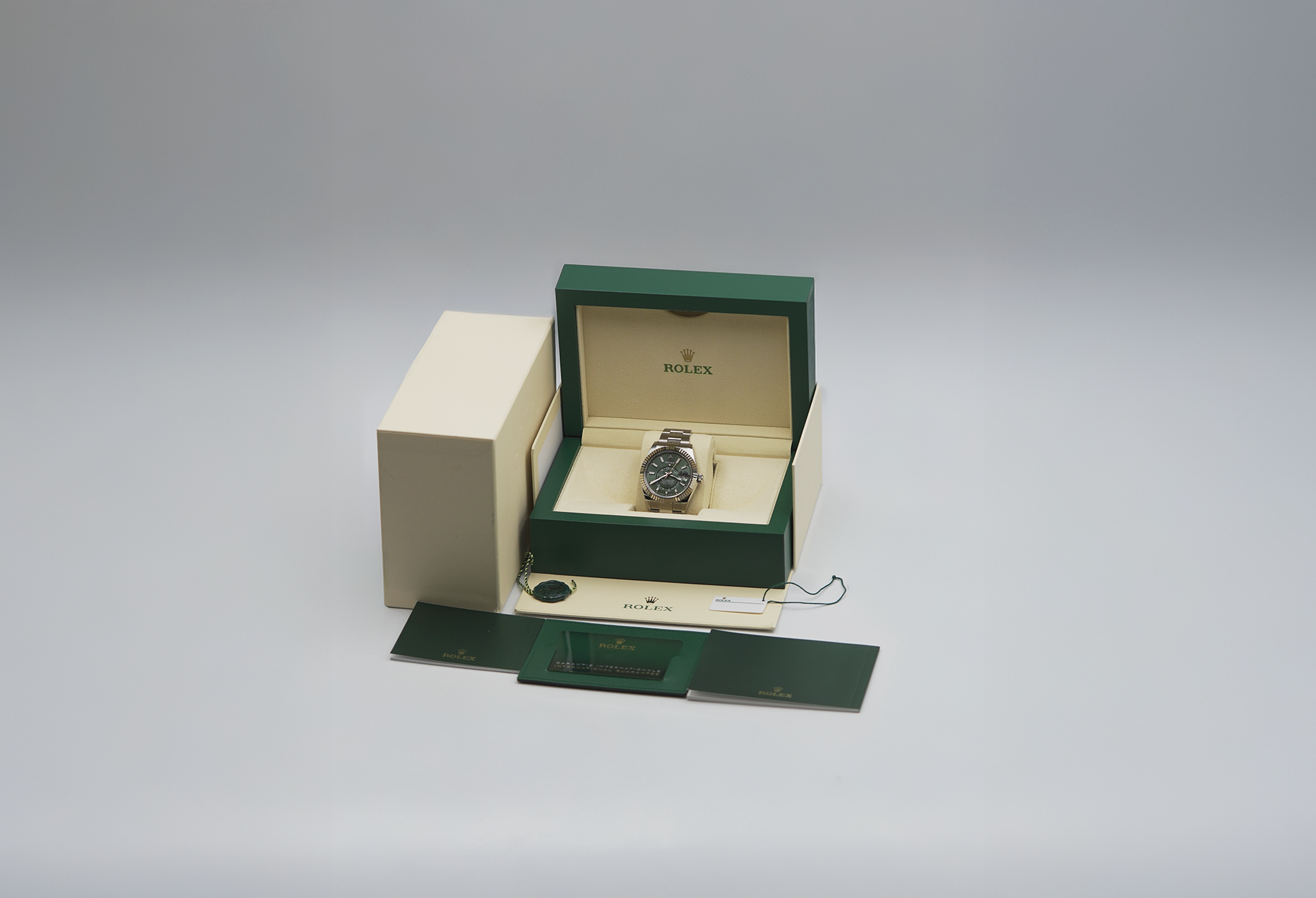 Rolex Sky-Dweller 336934 - Green Dial | Oyster Bracelet