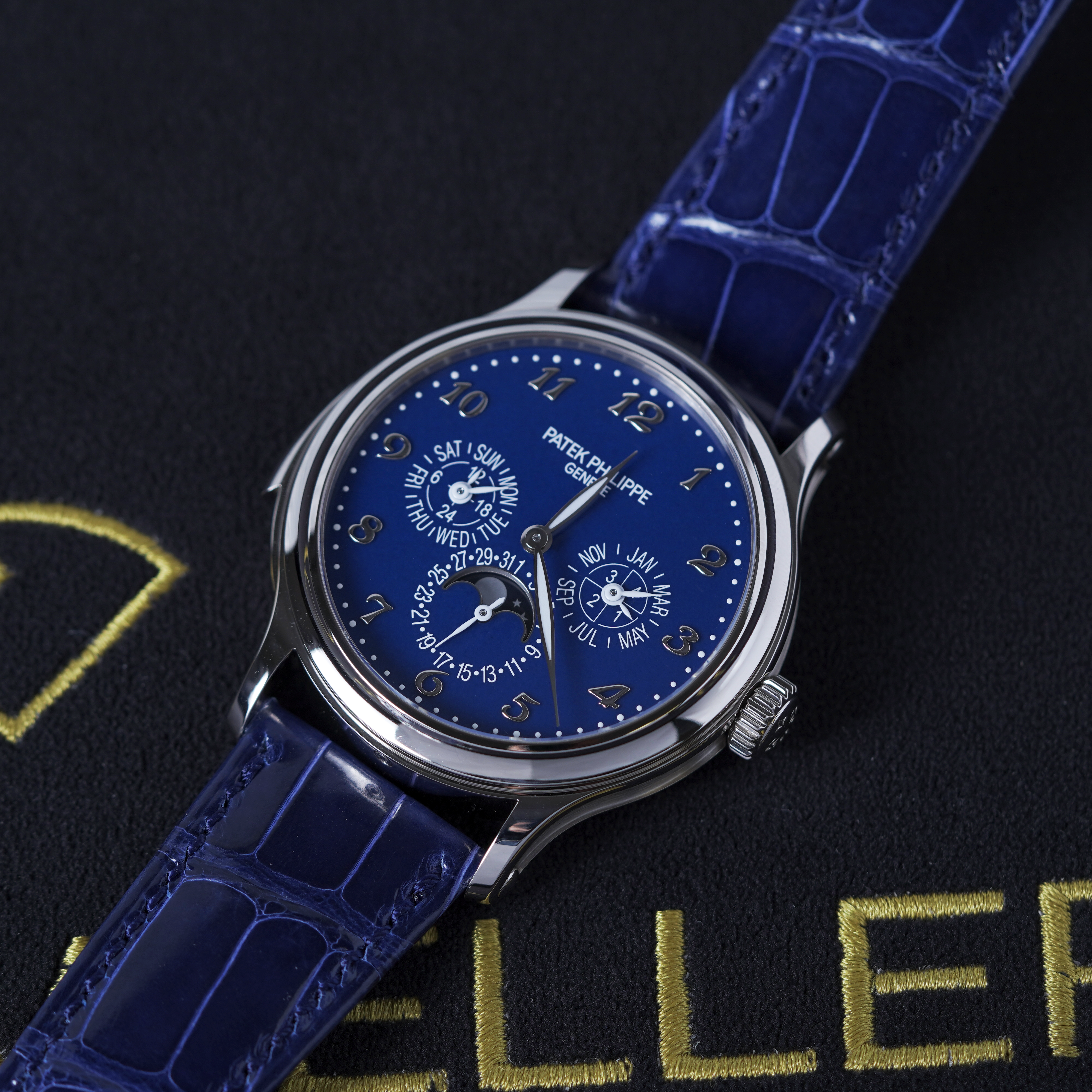 Patek Philippe Grand Complications 5374G-001 - Minute Repeater