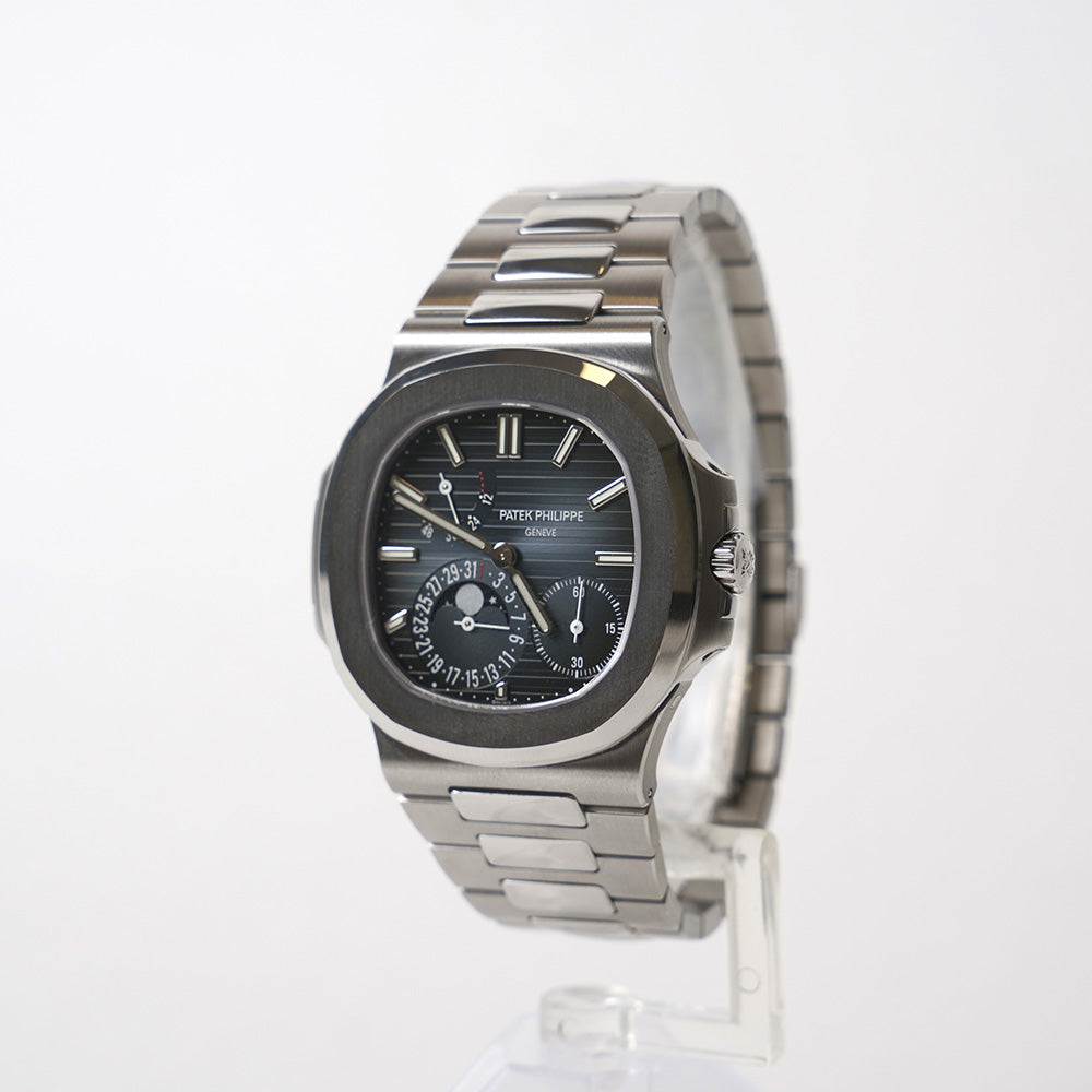 Patek Philippe Nautilus 5712/1A-001 Moonphase