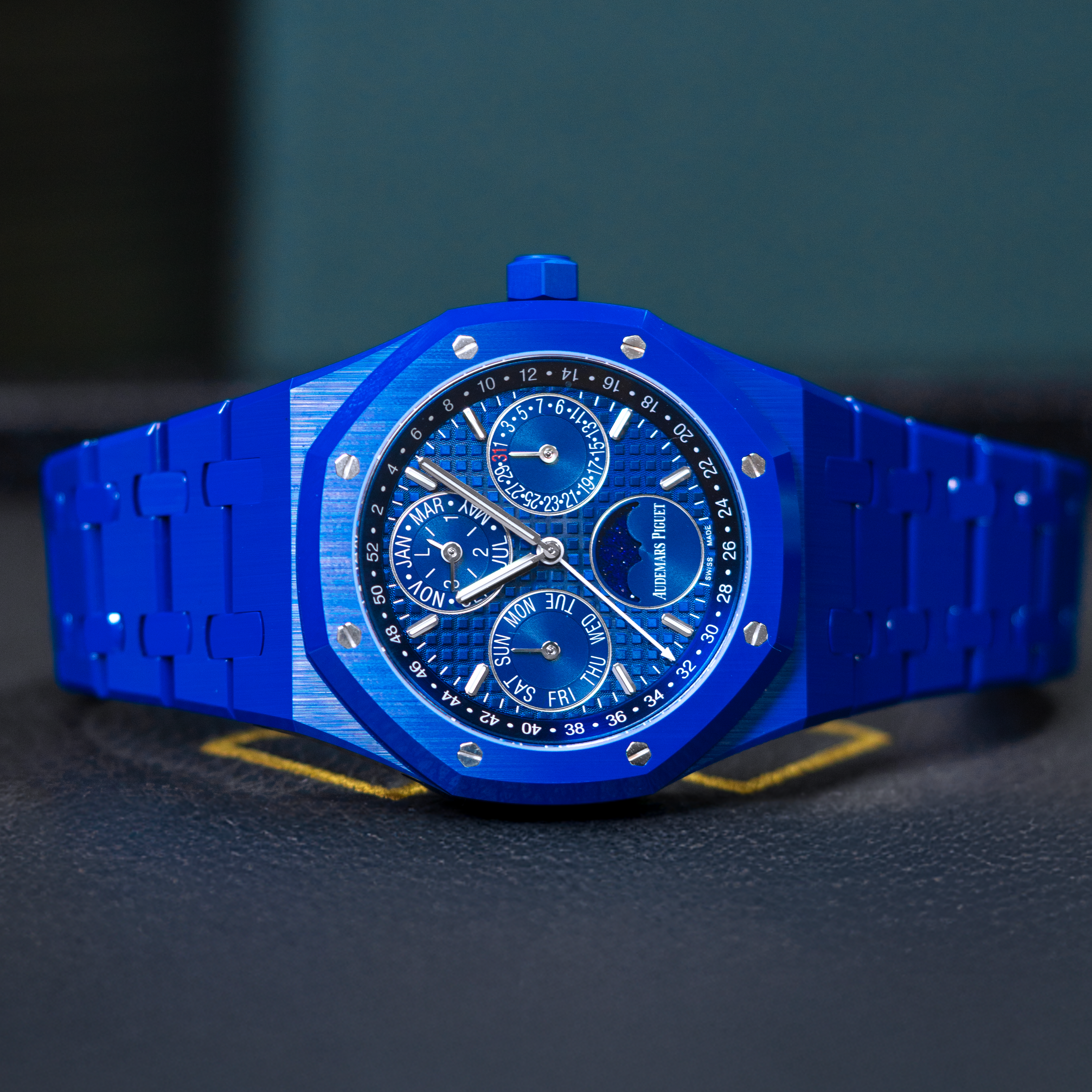 Audemars Piguet Royal Oak Perpetual Calender 26579CS.OO.1225CS.01 Blue Ceramic - 41mm
