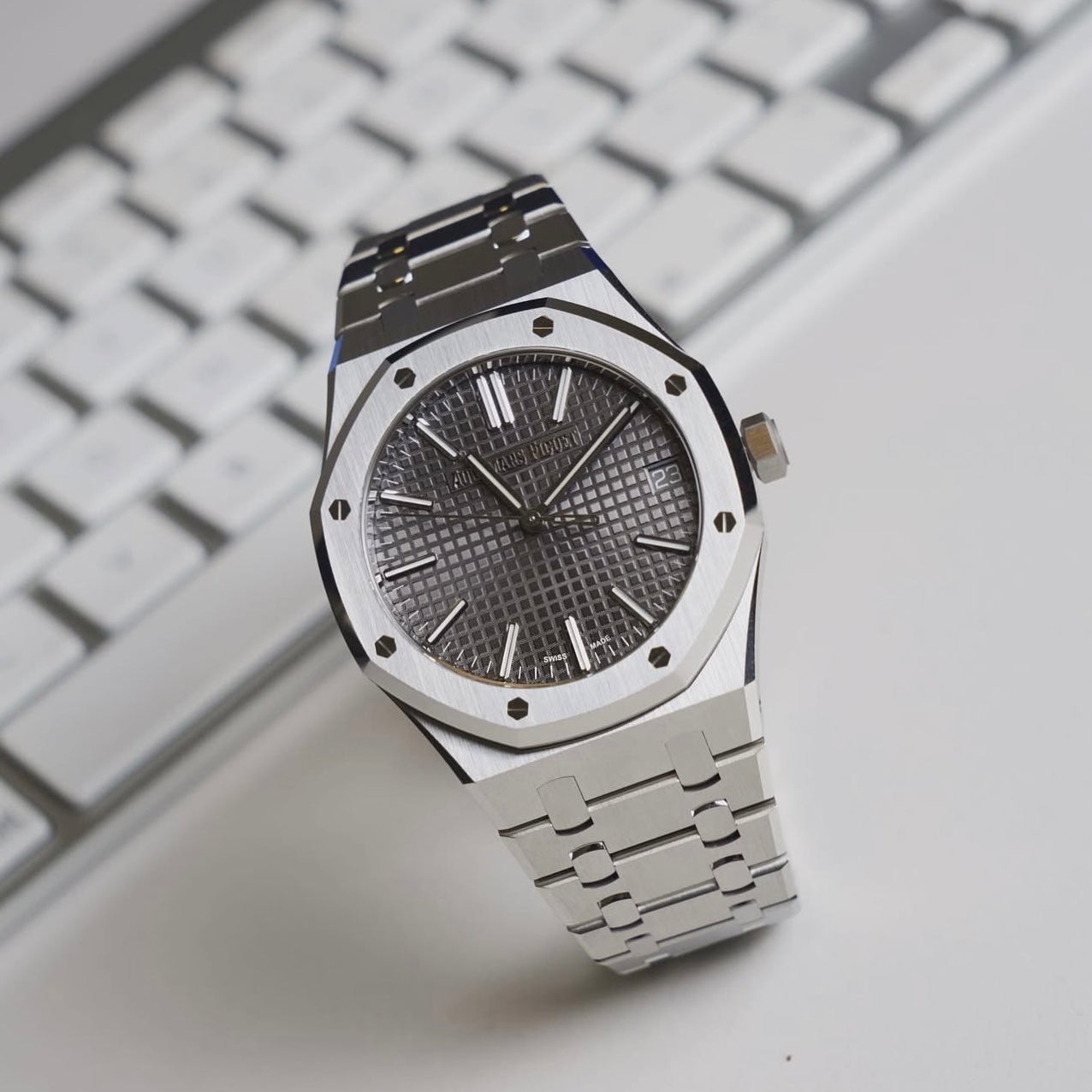 Audemars Piguet Royal Oak 15500ST Grey