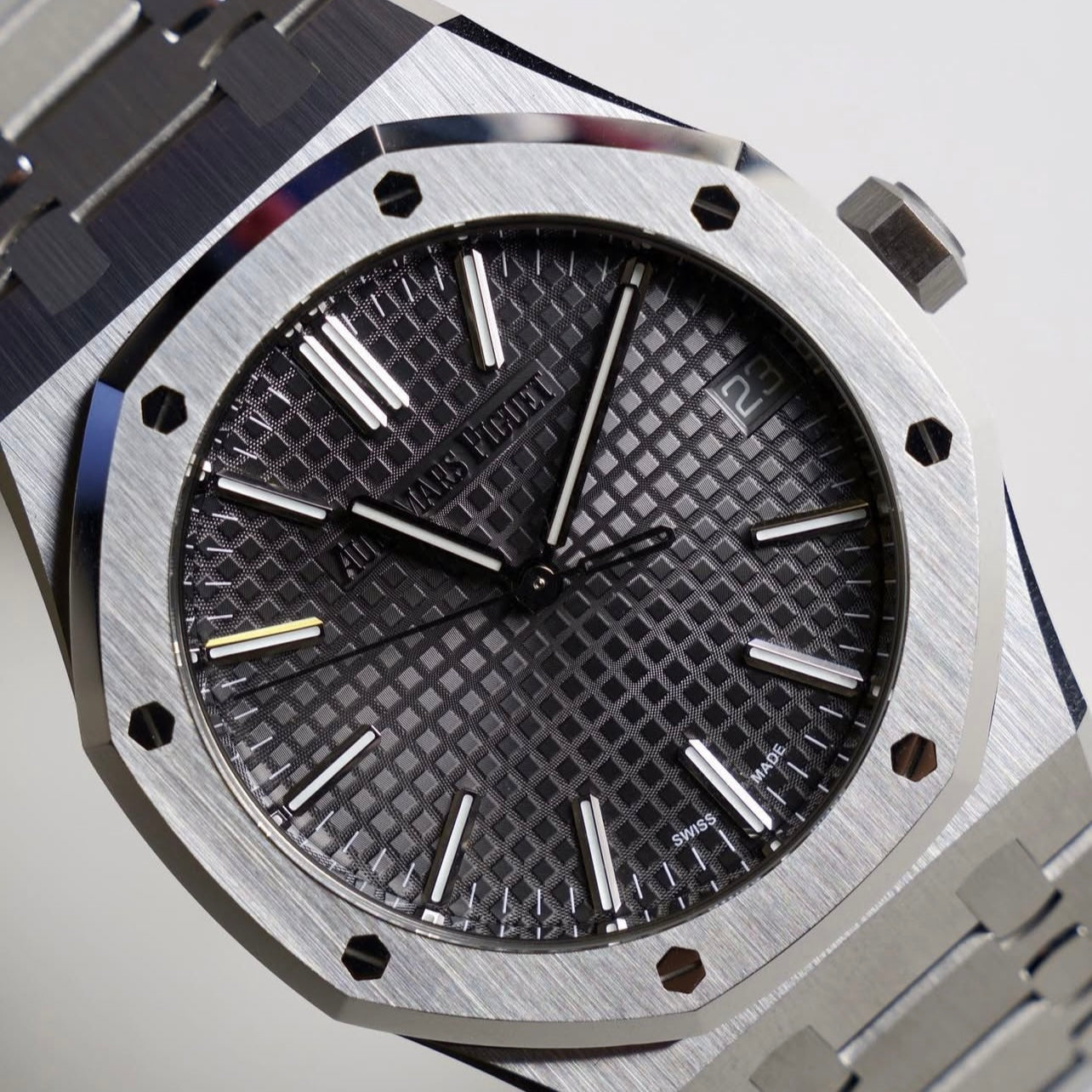 Audemars Piguet Royal Oak 15500ST Grey