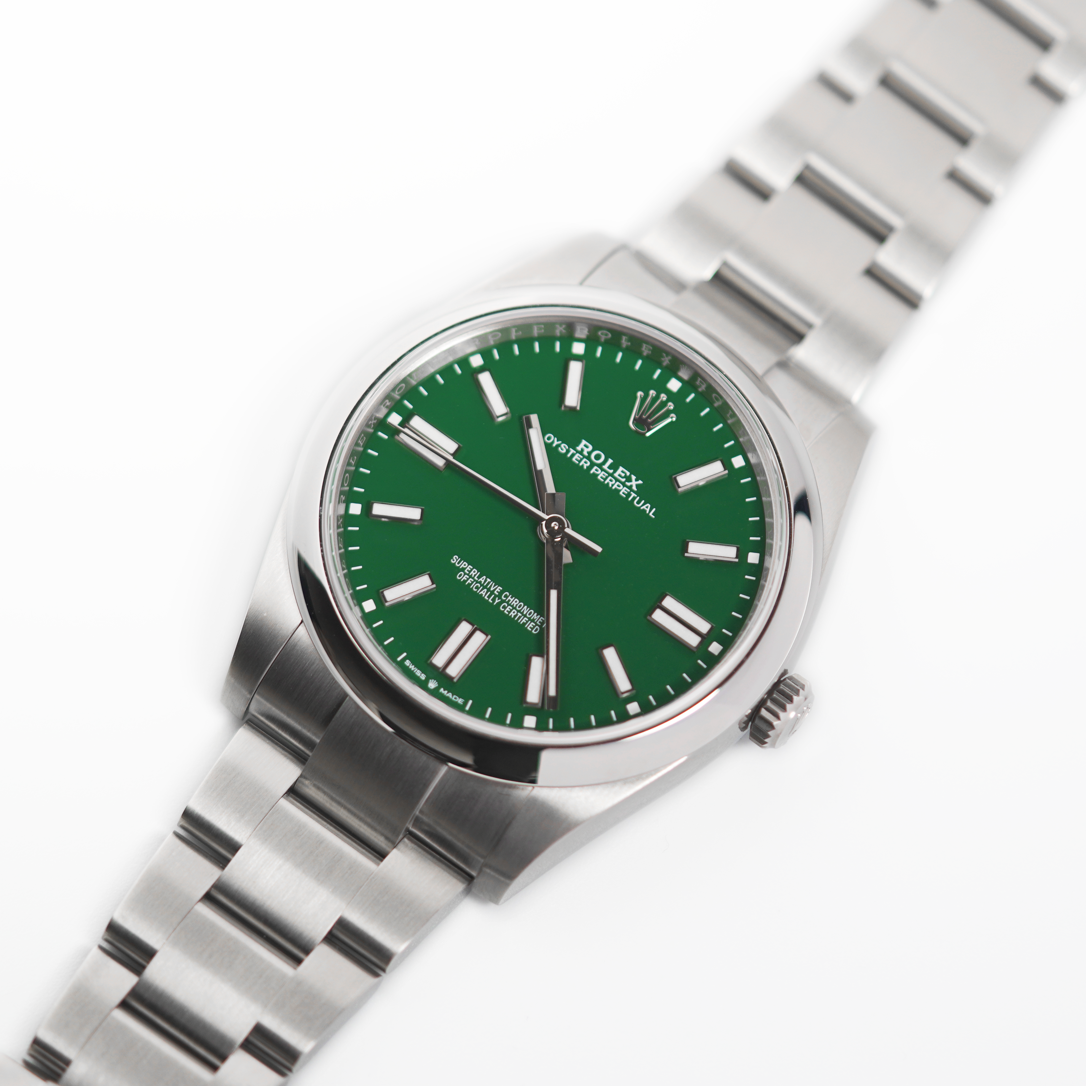 Rolex Oyster Perpeatual 41 124300 'Green Dial'